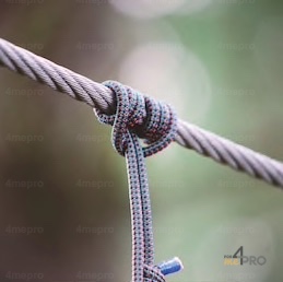Les nœuds autobloquants pour corde de rappel